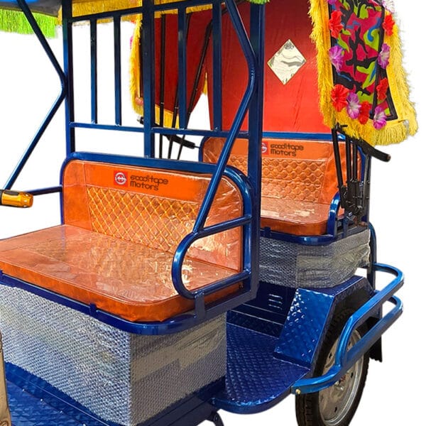 Auto Rickshaw in Bangladesh-2